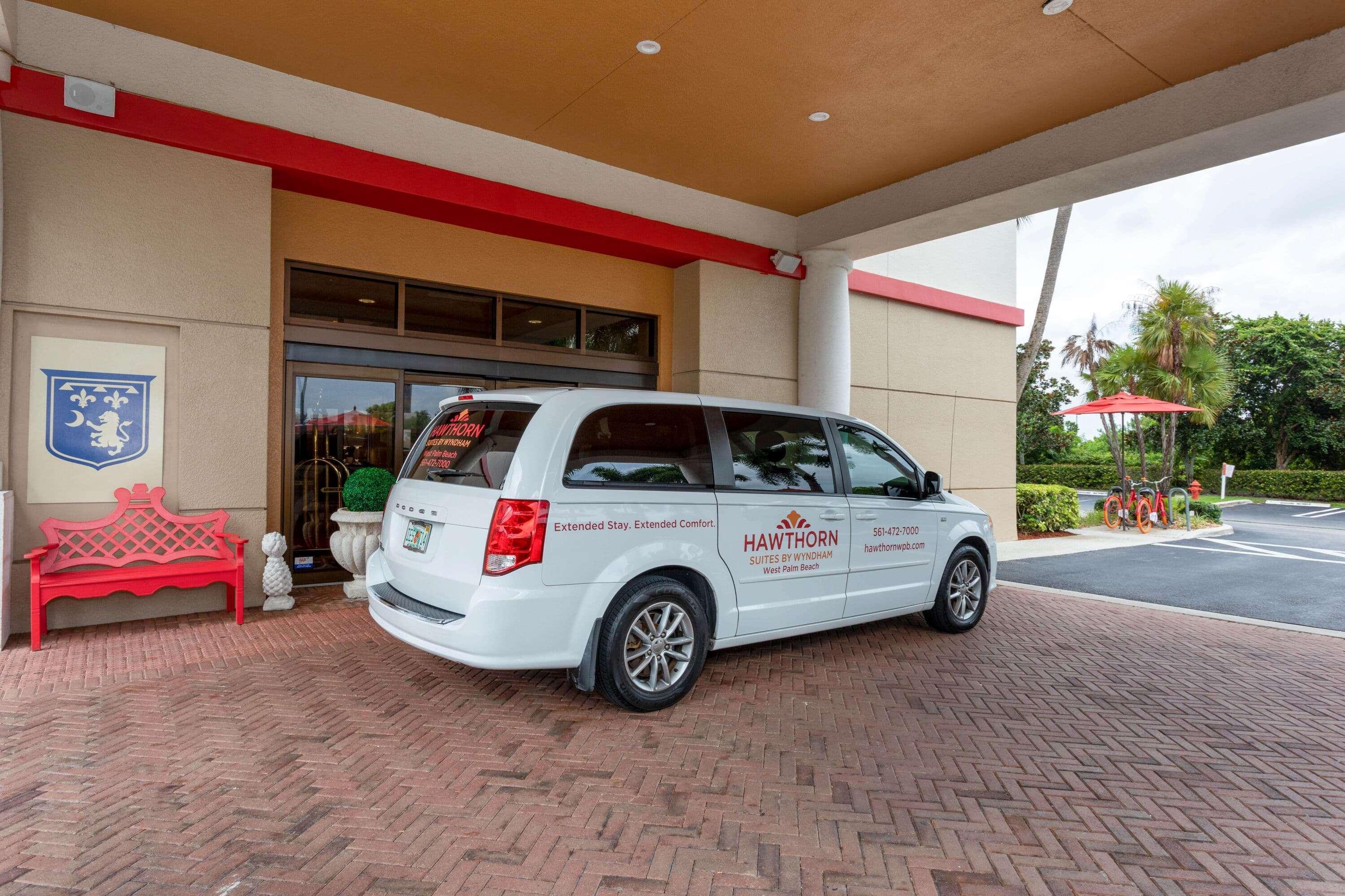 Hawthorn Extended Stay By Wyndham West Palm Beach Exterior photo